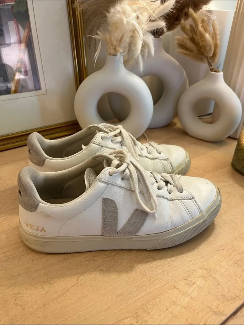 VEJA Campo White Sable Leather Sneakers Women’s EU 39 US 8